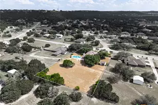 812 Taylor Creek Rd, Copperas Cove, TX 76522 - Photo 4
