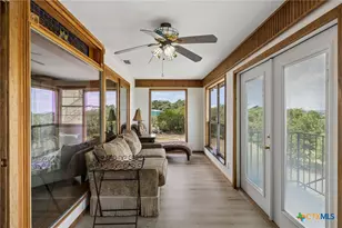 408 Edge Hill Dr, Canyon Lake, TX 78133 - Photo 14