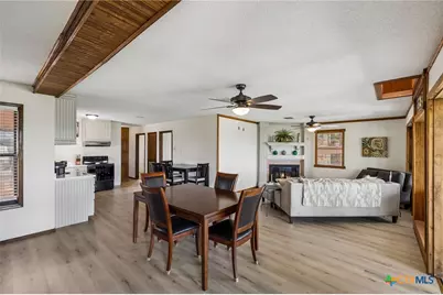 408 Edge Hill Drive, Canyon Lake, TX 78133 - Photo 14