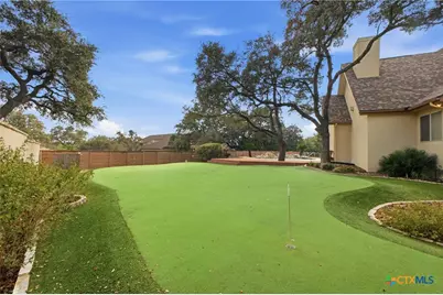 9610 Trophy Oaks Drive, Garden Ridge, TX 78266 - Photo 10