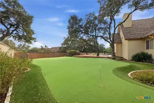 9610 Trophy Oaks Dr, Garden Ridge, TX 78266 - Photo 10