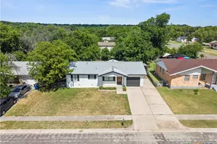 1204 S 5th St, Copperas Cove, TX 76522 - Photo 2