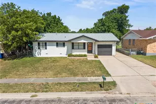 1204 S 5th St, Copperas Cove, TX 76522 - Photo 1