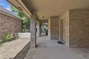 671 Sagewood Pkwy, Seguin, TX 78155 - Photo 30