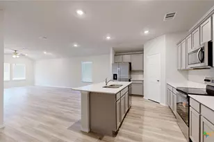 353 Presley Dr, Killeen, TX 76542 - Photo 10