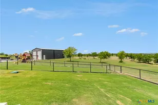 13428 Knob Hill Rd, Rogers, TX 76569 - Photo 32