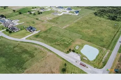 57 Wellspring Boulevard, Victoria, TX 77904 - Photo 6