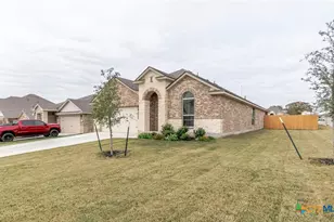 6233 Lavaca Dr, Belton, TX 76513 - Photo 2