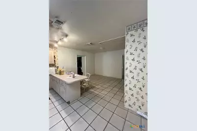 104 W Storey Street, San Saba, TX 76877 - Photo 12