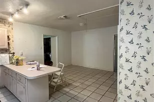 104 W Storey St, San Saba, TX 76877 - Photo 12