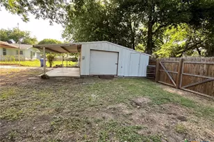 104 W Storey St, San Saba, TX 76877 - Photo 30