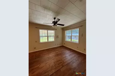 104 W Storey Street, San Saba, TX 76877 - Photo 24