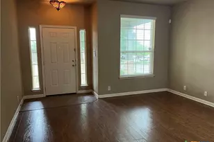 212 Oak Creek Way, New Braunfels, TX 78130 - Photo 4
