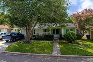 2701 Nightingale St, Victoria, TX 77901 - Photo 1