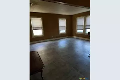 2701 Nightingale Street, Victoria, TX 77901 - Photo 2