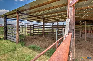 2162 Co Rd 304, Rockdale, TX 76567 - Photo 38
