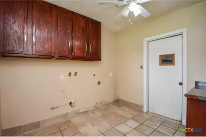 201 Canterbury Lane, Victoria, TX 77904 - Photo 26