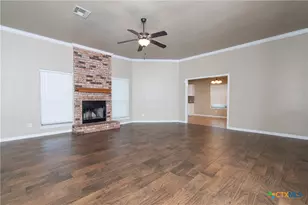 4300 Lauren MacKenzie Dr, Killeen, TX 76549 - Photo 2