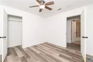306 S 25th St, Temple, TX 76504 - Photo 10