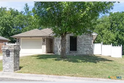 905 Concho Street, Belton, TX 76513 - Photo 1