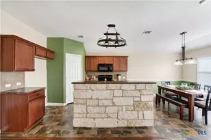 213 Teron Dr, San Marcos, TX 78666 - Photo 6