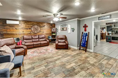 1518 Bonham Drive, Victoria, TX 77901 - Photo 4
