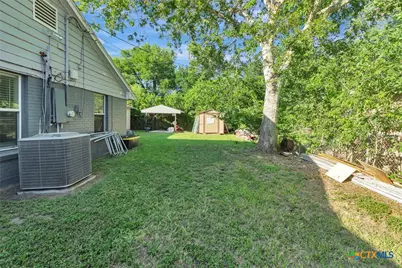 1518 Bonham Drive, Victoria, TX 77901 - Photo 40