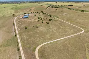 2124 Hackberry Rd, Holland, TX 76534 - Photo 36