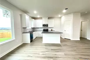 362 Pathfinder Dr, Copperas Cove, TX 76522 - Photo 4