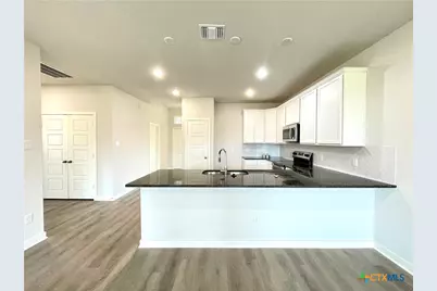 342 Pathfinder Drive, Copperas Cove, TX 76522 - Photo 6