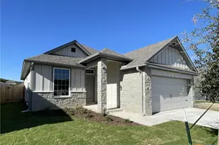 342 Pathfinder Dr, Copperas Cove, TX 76522 - Photo 2