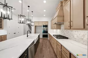 12321 Chopin, San Antonio, TX 78254 - Photo 2