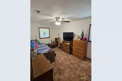 802 W 25th Street, Cameron, TX 76520 - Photo 12