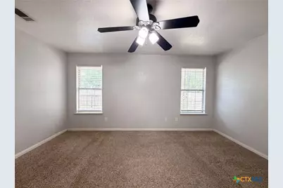 6 S Bobcat Court, Belton, TX 76513 - Photo 4