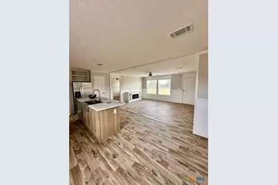 [Address not provided], Waelder, TX 78959 - Photo 4