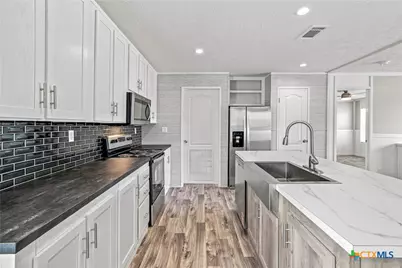 [Address not provided], Waelder, TX 78959 - Photo 6