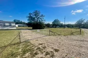 [Address not provided], Waelder, TX 78959 - Photo 12