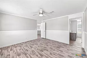 [Address not provided], Waelder, TX 78959 - Photo 14