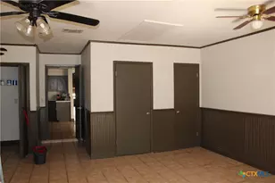 46 Oak Villa Rd, Canyon Lake, TX 78133 - Photo 12