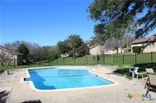 46 Oak Villa Rd, Canyon Lake, TX 78133 - Photo 2