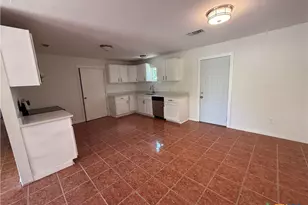 560 Wickford Way, Canyon Lake, TX 78133 - Photo 32