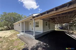560 Wickford Way, Canyon Lake, TX 78133 - Photo 14