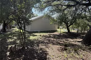 560 Wickford Way, Canyon Lake, TX 78133 - Photo 24