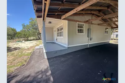 560 Wickford Way, Canyon Lake, TX 78133 - Photo 18