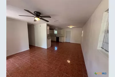 560 Wickford Way, Canyon Lake, TX 78133 - Photo 30