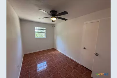 560 Wickford Way, Canyon Lake, TX 78133 - Photo 46