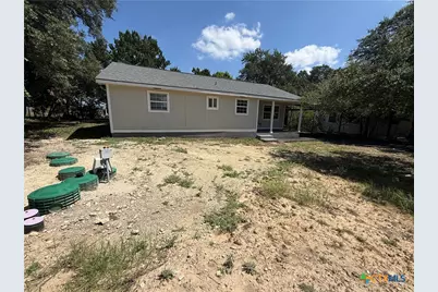 560 Wickford Way, Canyon Lake, TX 78133 - Photo 12