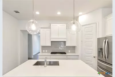 311 Balaton Lake, New Braunfels, TX 78130 - Photo 8