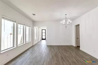 311 Balaton Lake, New Braunfels, TX 78130 - Photo 6
