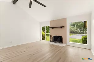 655 Loop 337, New Braunfels, TX 78130 - Photo 6